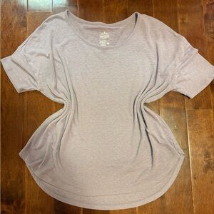 Casual Lavender Women's Top size Small Short Sleeve